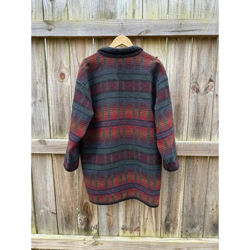 Vintage Oversized Plaid Wool Coat in Forest Green & Oxblood - Picture 8 of 10